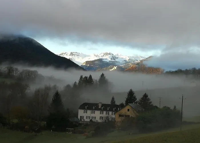 Semesterbostad Gites Vallee D'ossau - Les Jardins Du Cot Sainte-Colome